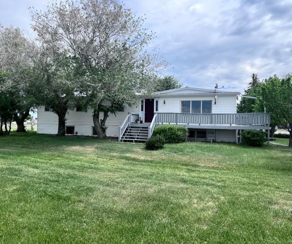9 Avenue W Unit 608, Hanna, AB T0J 1P0