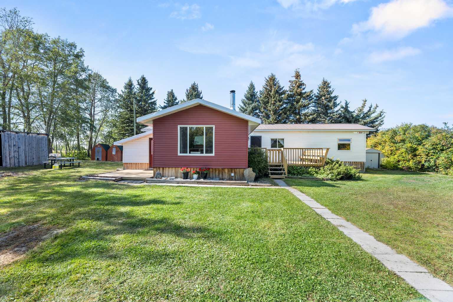 32102 Range Road 42, Rural Mountain View County, AB T0M 1X0