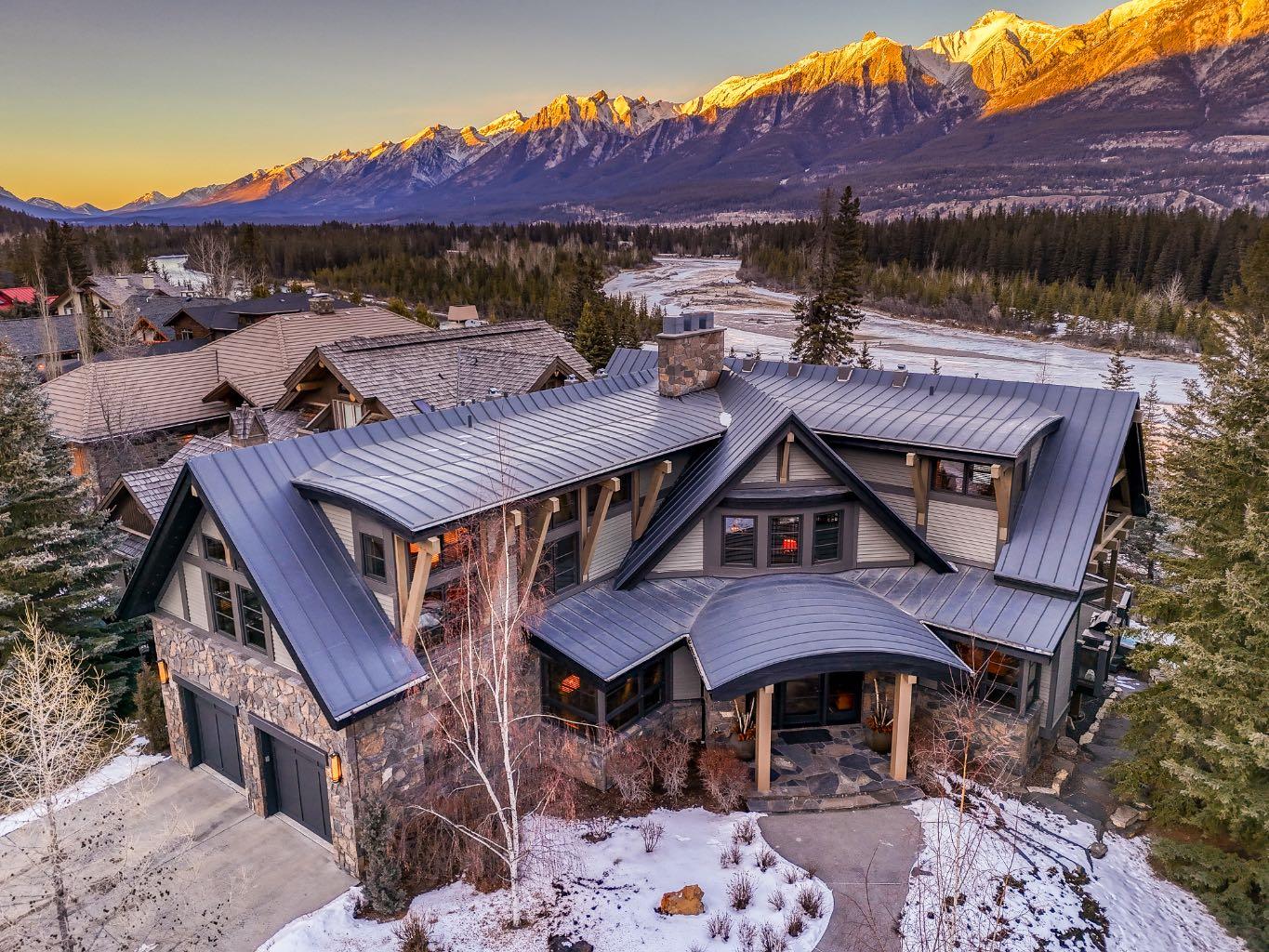 , Canmore, AB T1W 2S2