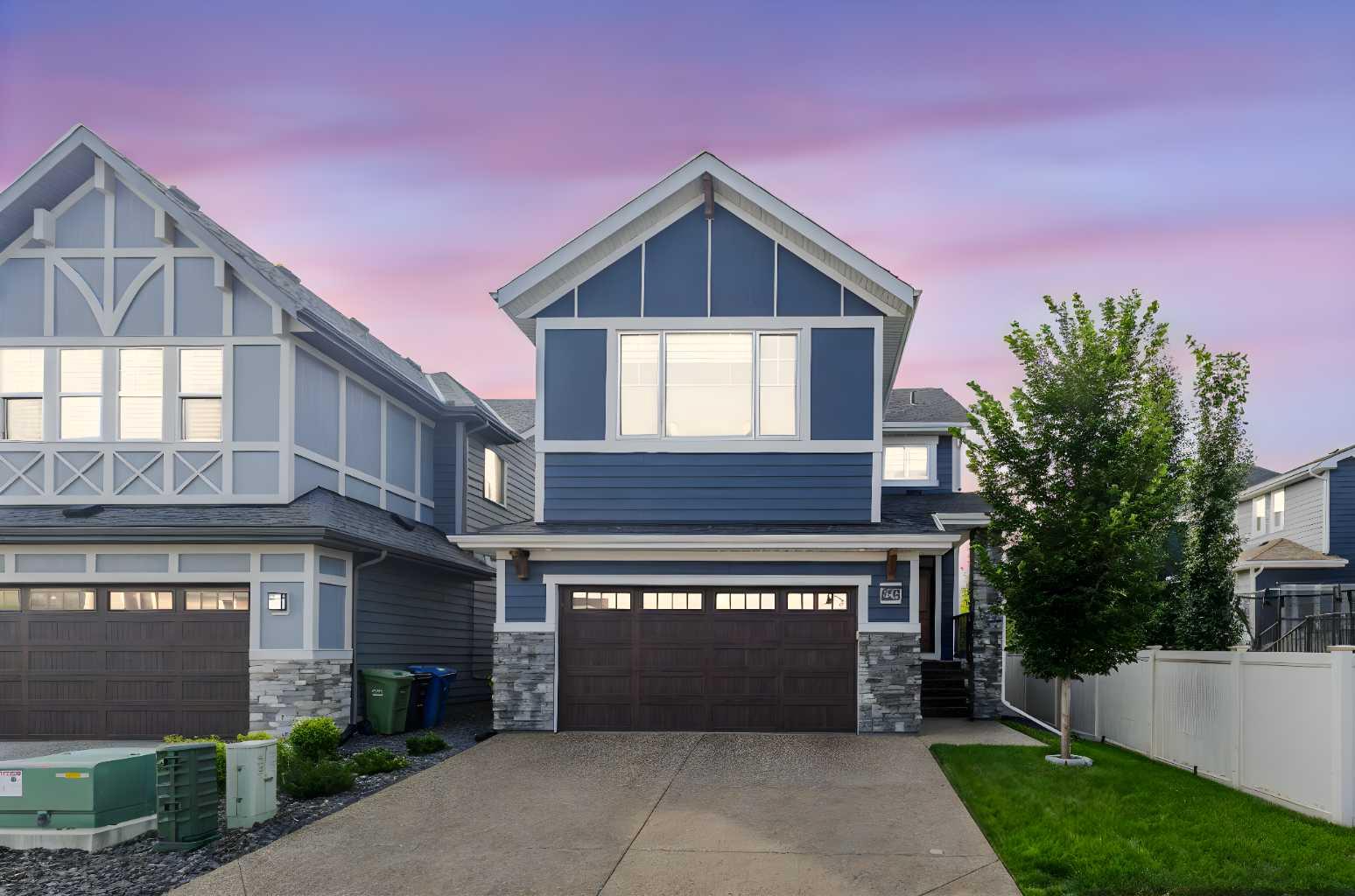 246 W Grove Pt SW, Calgary, AB T3H 1Y7