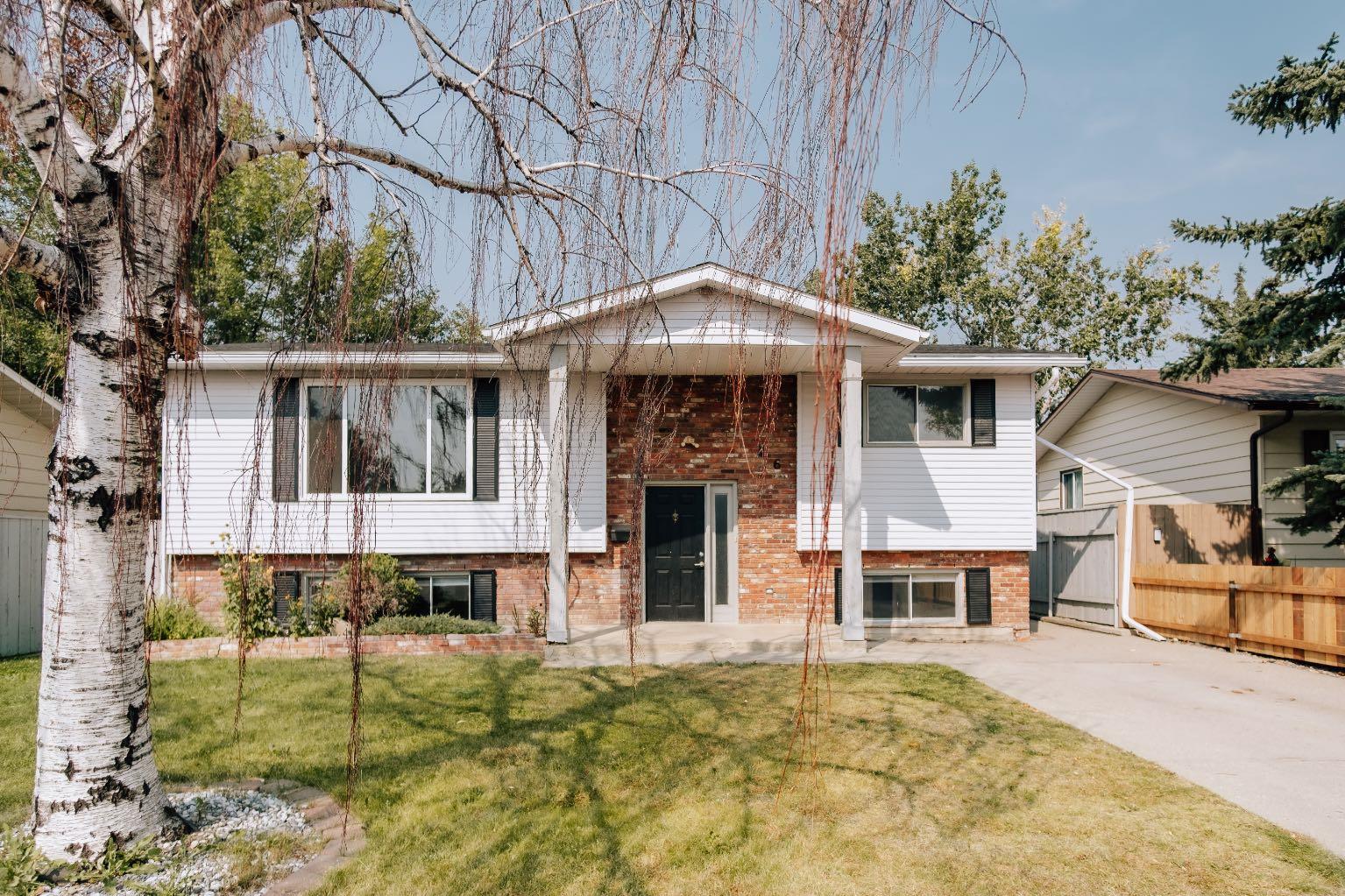 86 Purdue Ct W, Lethbridge, AB T1K 4R8