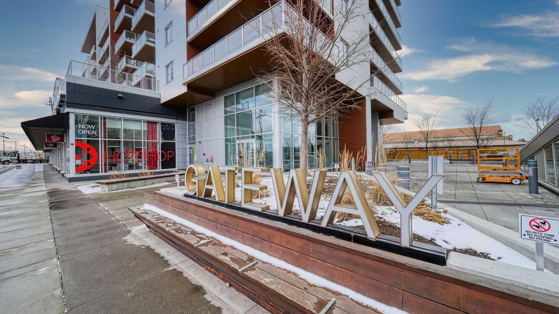 8445 Broadcast Avenue Sw Unit 315, Calgary, AB T3H 6B6