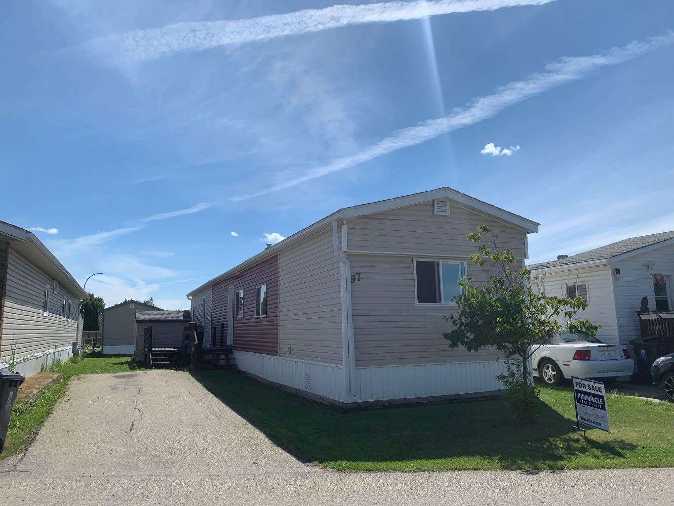 8060 100 Street Unit 97, Grande Prairie, AB T8V 2N9