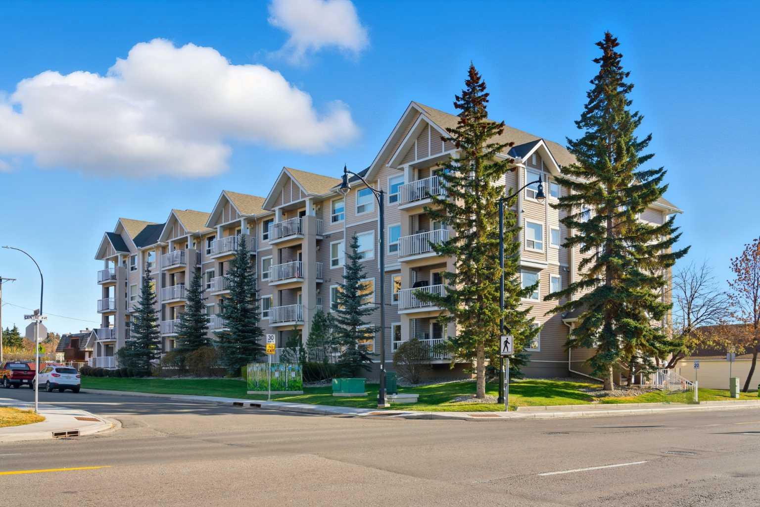128 Centre Avenue Unit 103, Cochrane, AB T4C 1Z4