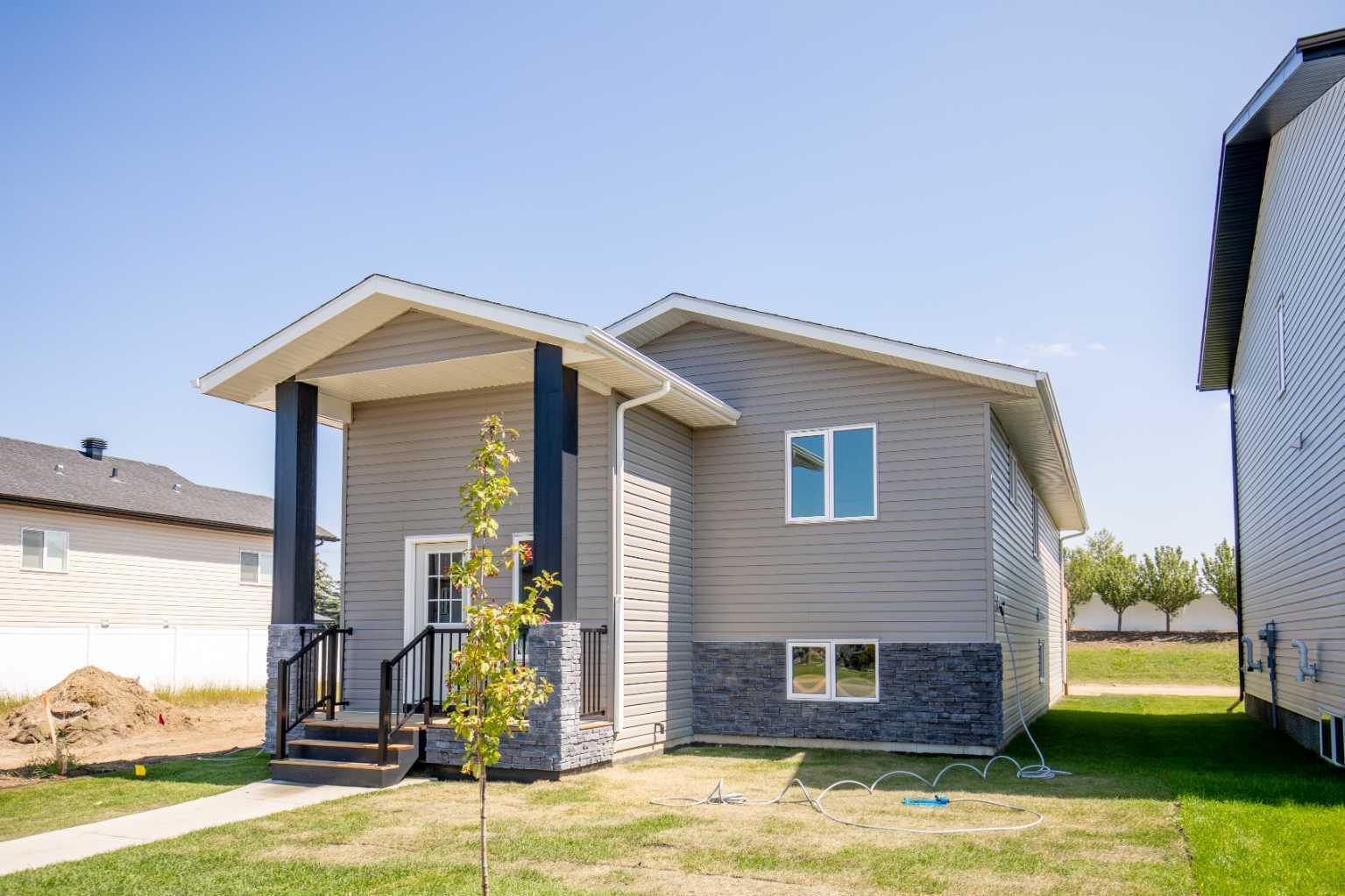 109 Aztec Cres, Blackfalds, AB T4M 0M7