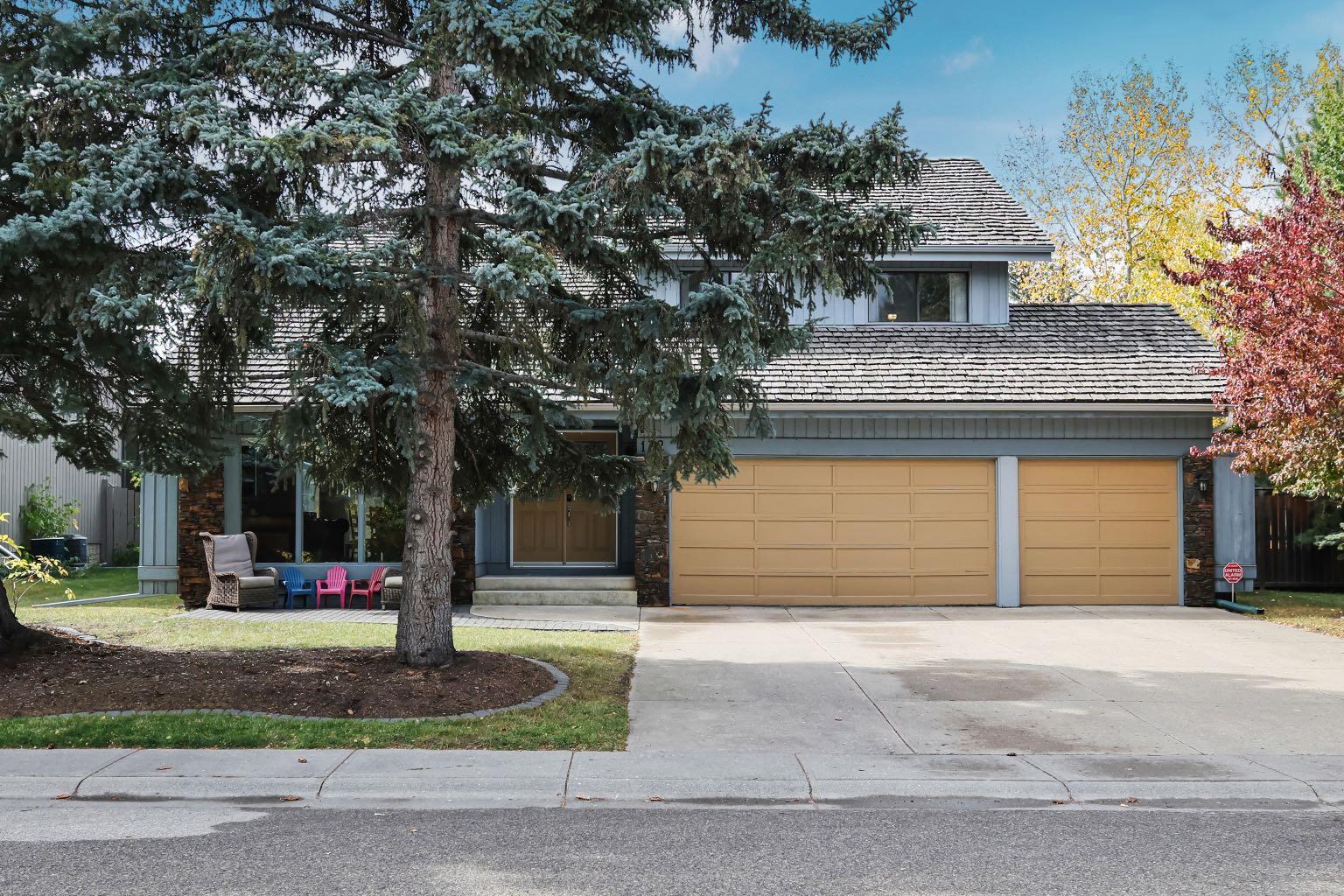 132 Oakmount Rd SW, Calgary, AB T2V 4X4