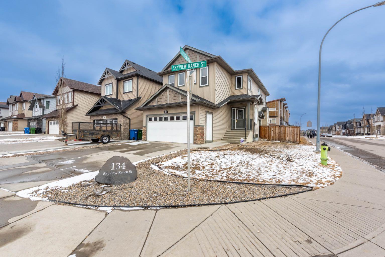 134 Skyview Ranch St NE, Calgary, AB T3N 0G4