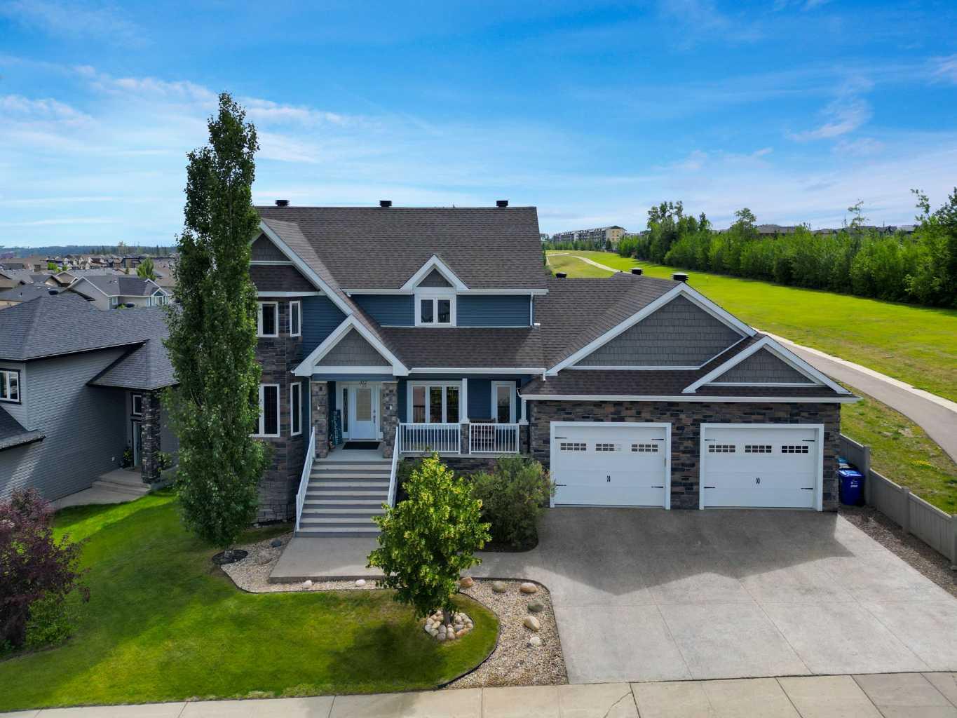 312 Gravelstone Rd, Fort Mcmurray, AB T9K 0X2