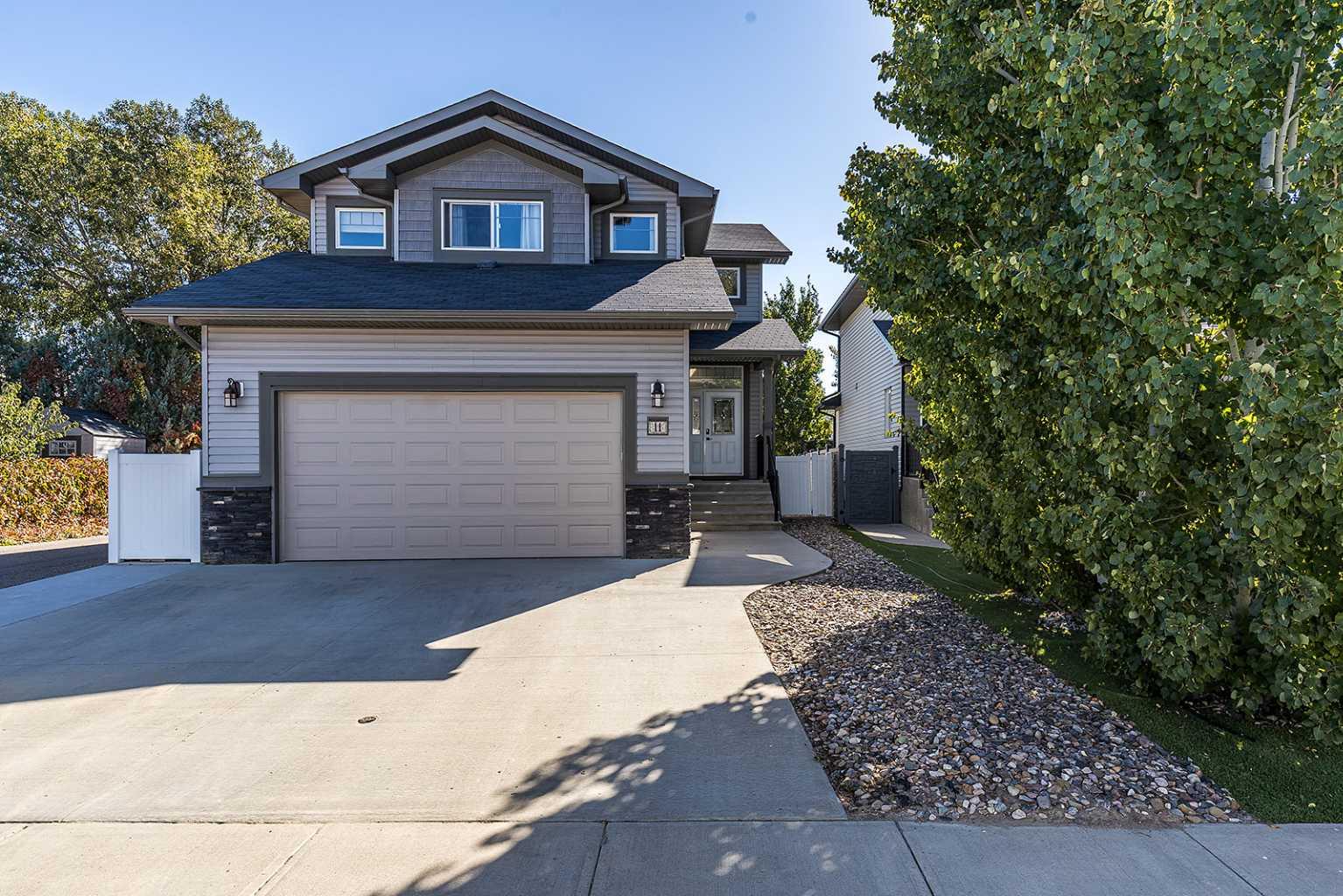 11 Sterling Link SE, Medicine Hat, AB T1B 4N2