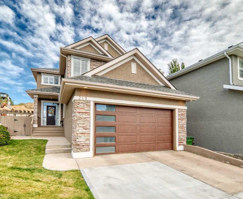 213 Springbluff Blvd SW, Calgary, AB T3H 5R5