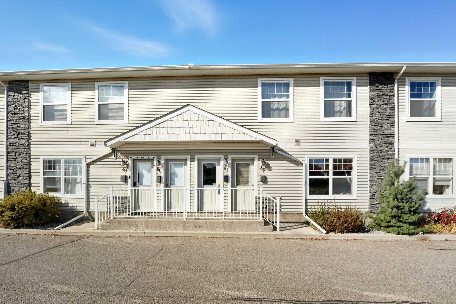 20 Jacobs Close Unit 41, Red Deer, AB T4P 4E1