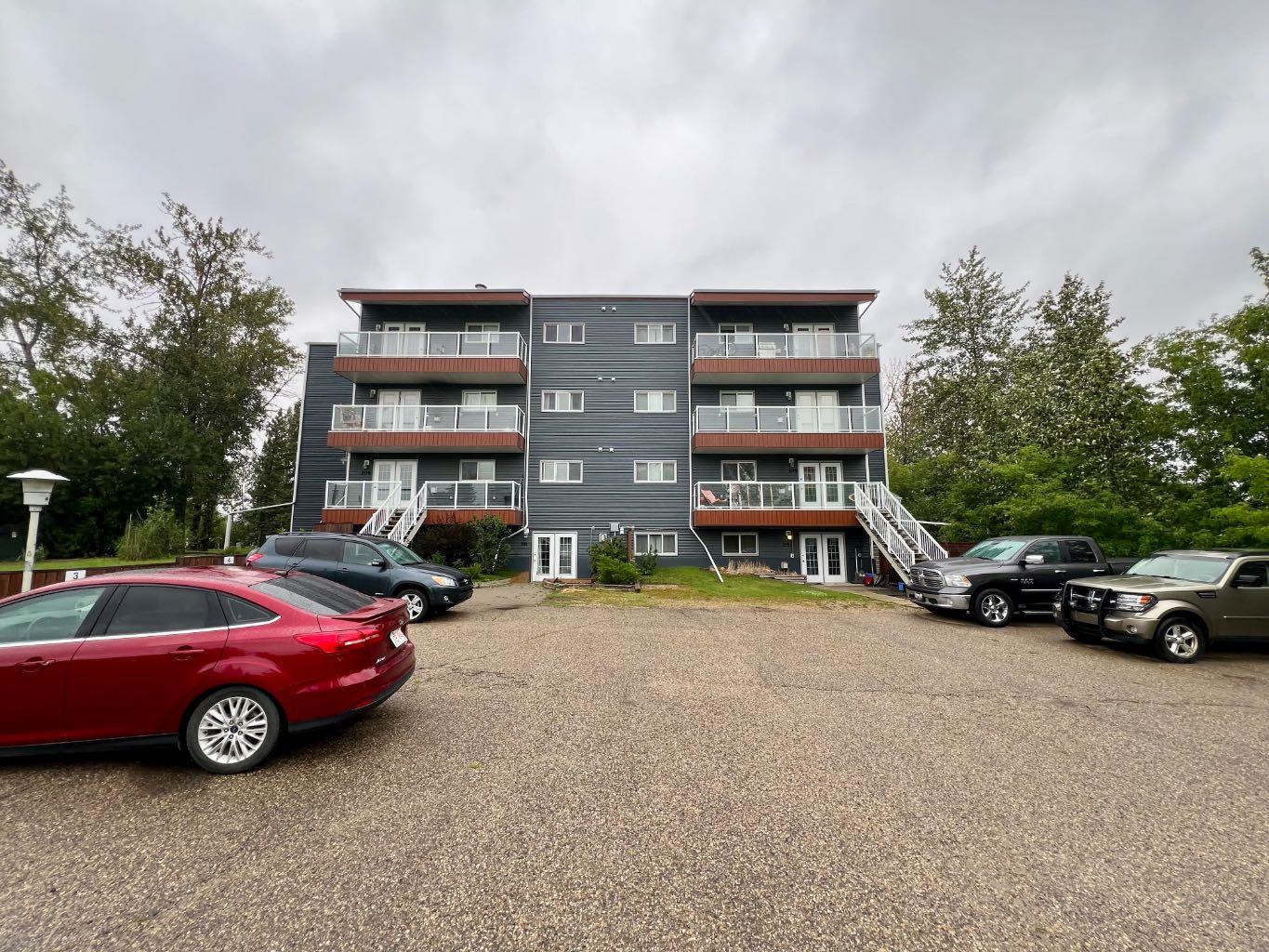 5519 Kerry Wood Drive Unit 305, Red Deer, AB T4N 4X3