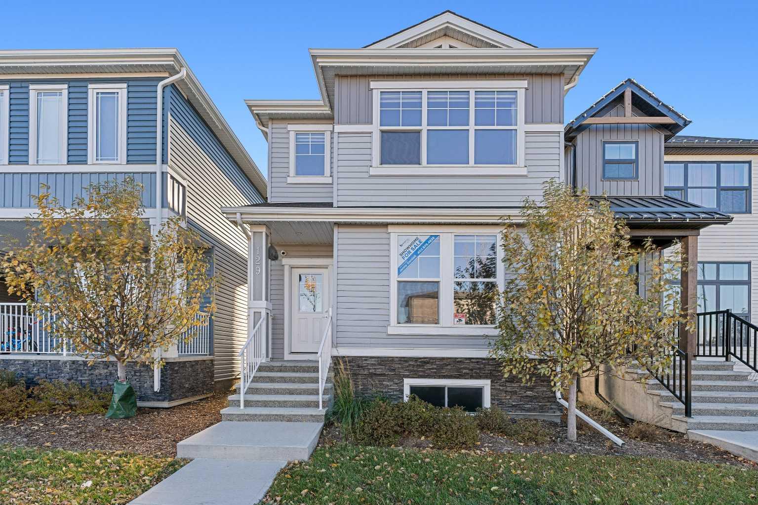 129 Hotchkiss Way SE, Calgary, AB T3S 0G2