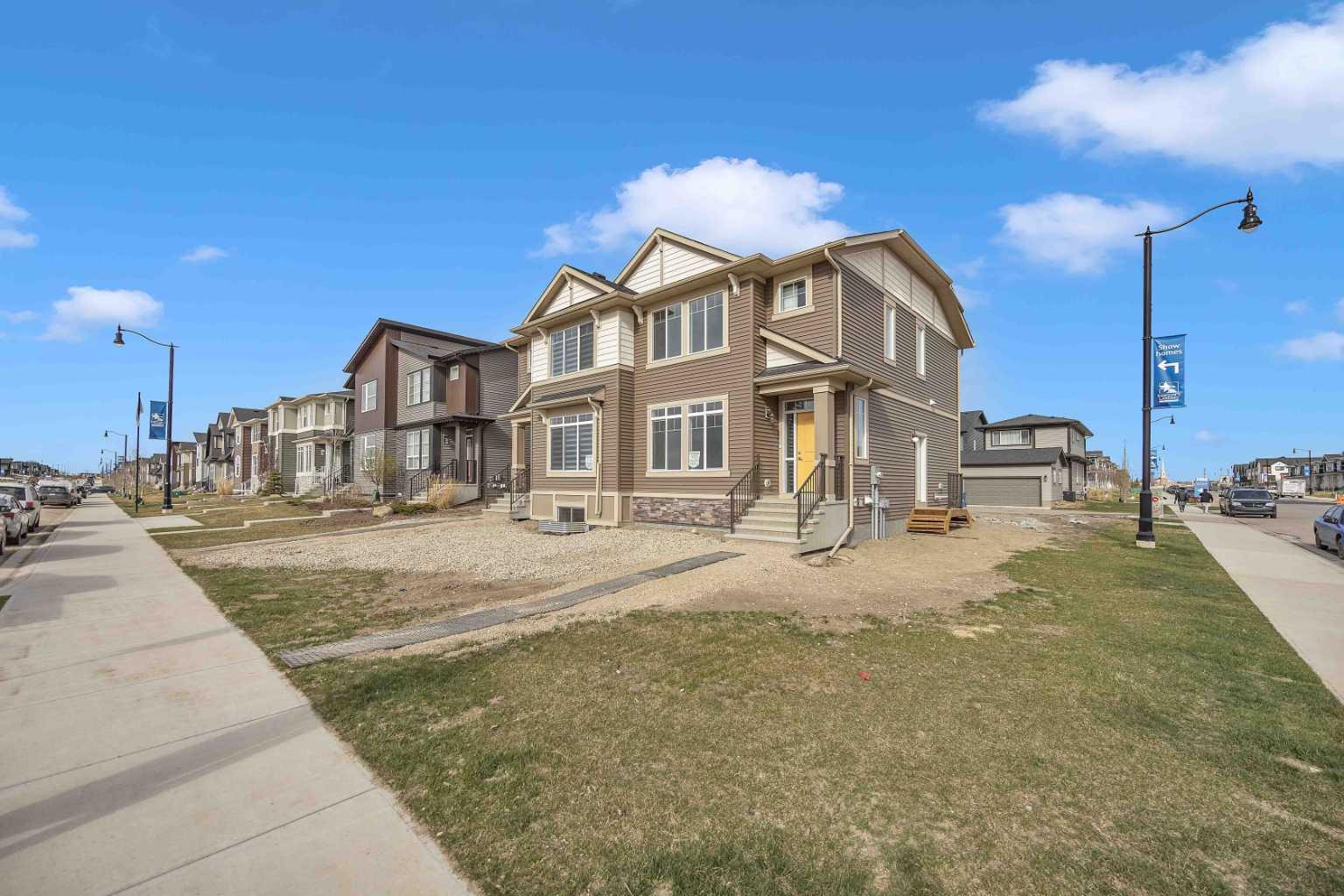 400 Dawson Dr, Chestermere, AB T1X 2R6
