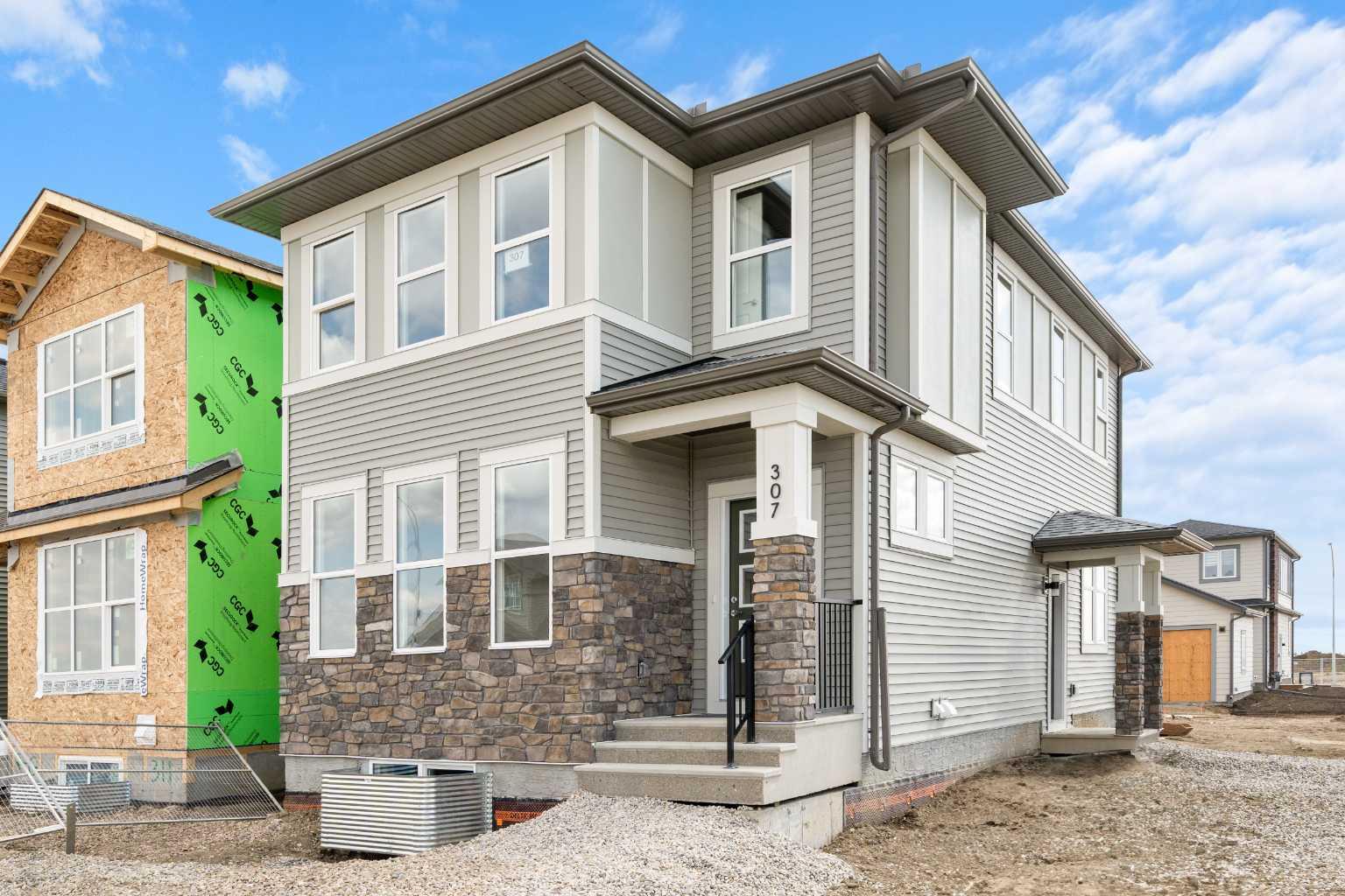 307 Belvedere Dr SE, Calgary, AB T2A 7A7