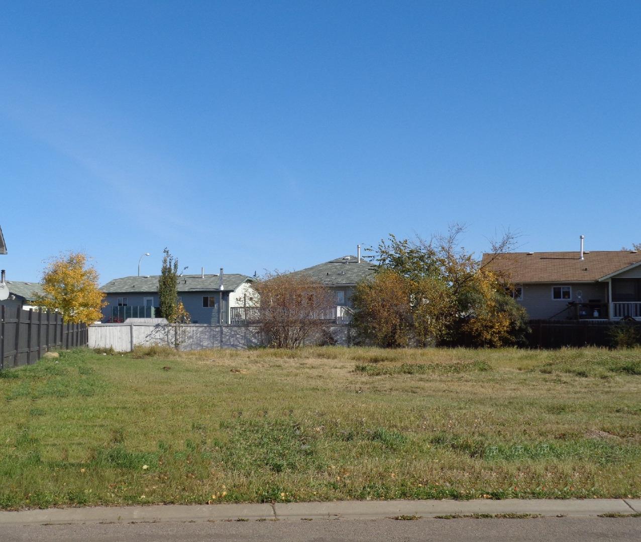 21 Black Spruce Dr, High Level, AB T0H 1Z0