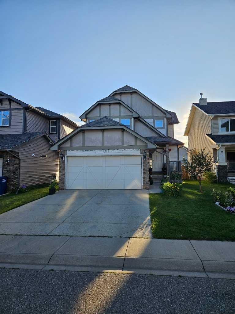 15 Kingsland Way SE, Airdrie, AB T4A 0A4