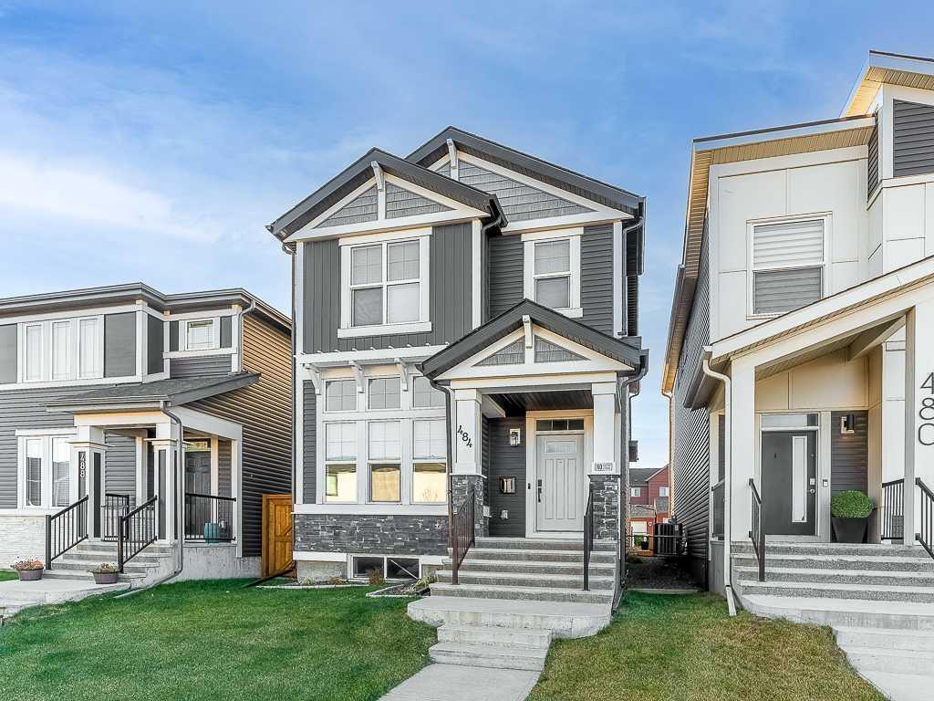484 Belmont Heath SW, Calgary, AB T2X 0K4