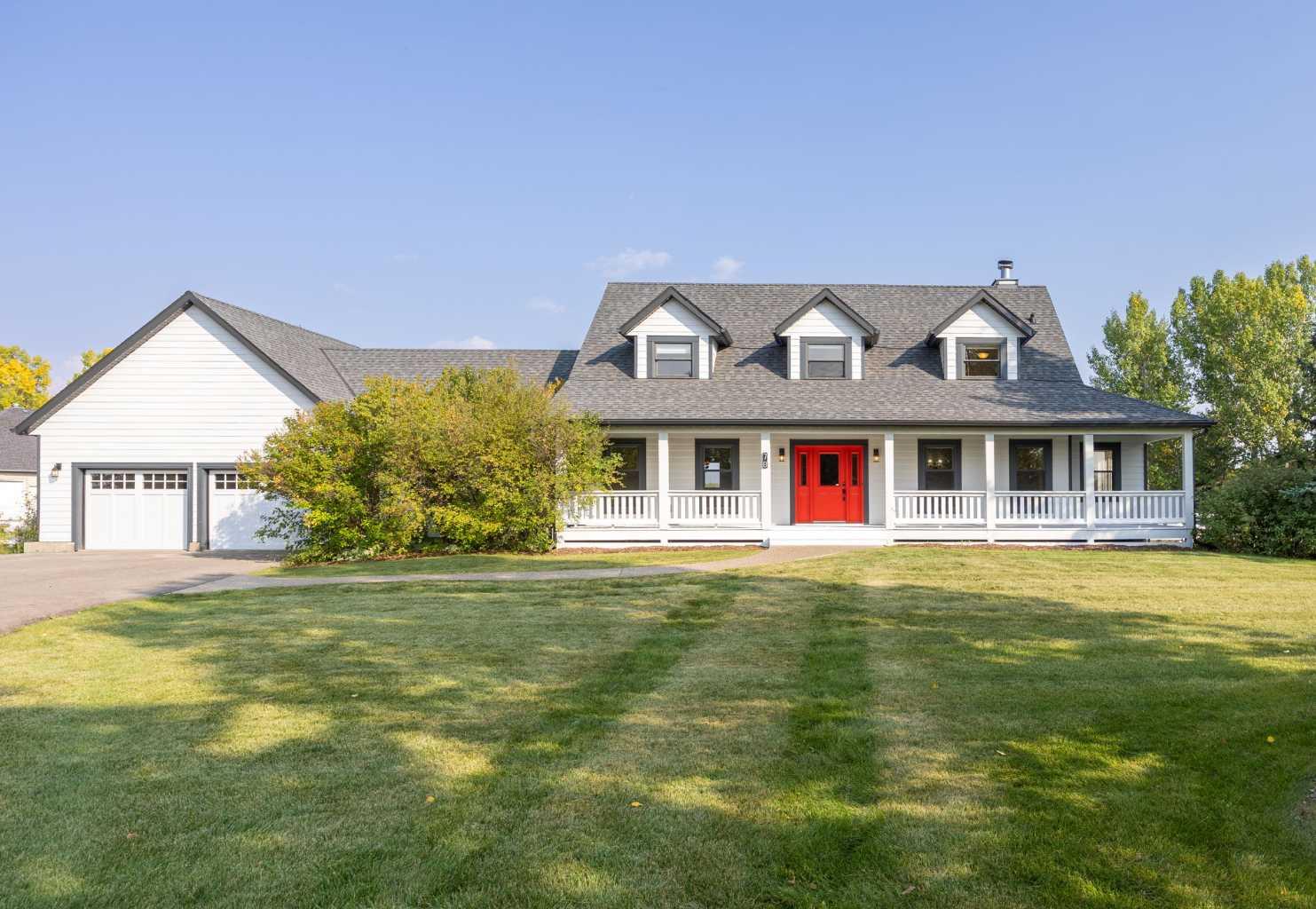 78 Braemar St, Calgary, AB T3Z 2T2