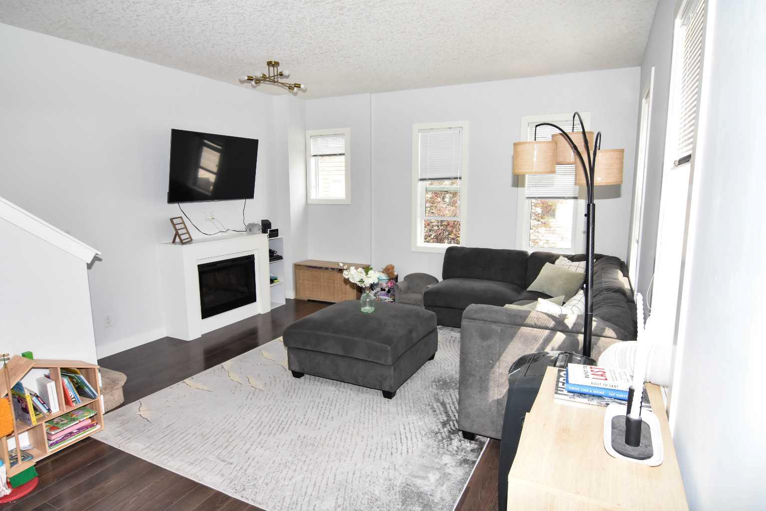 227 Silverado Common SW, Calgary, AB T2X 0S3