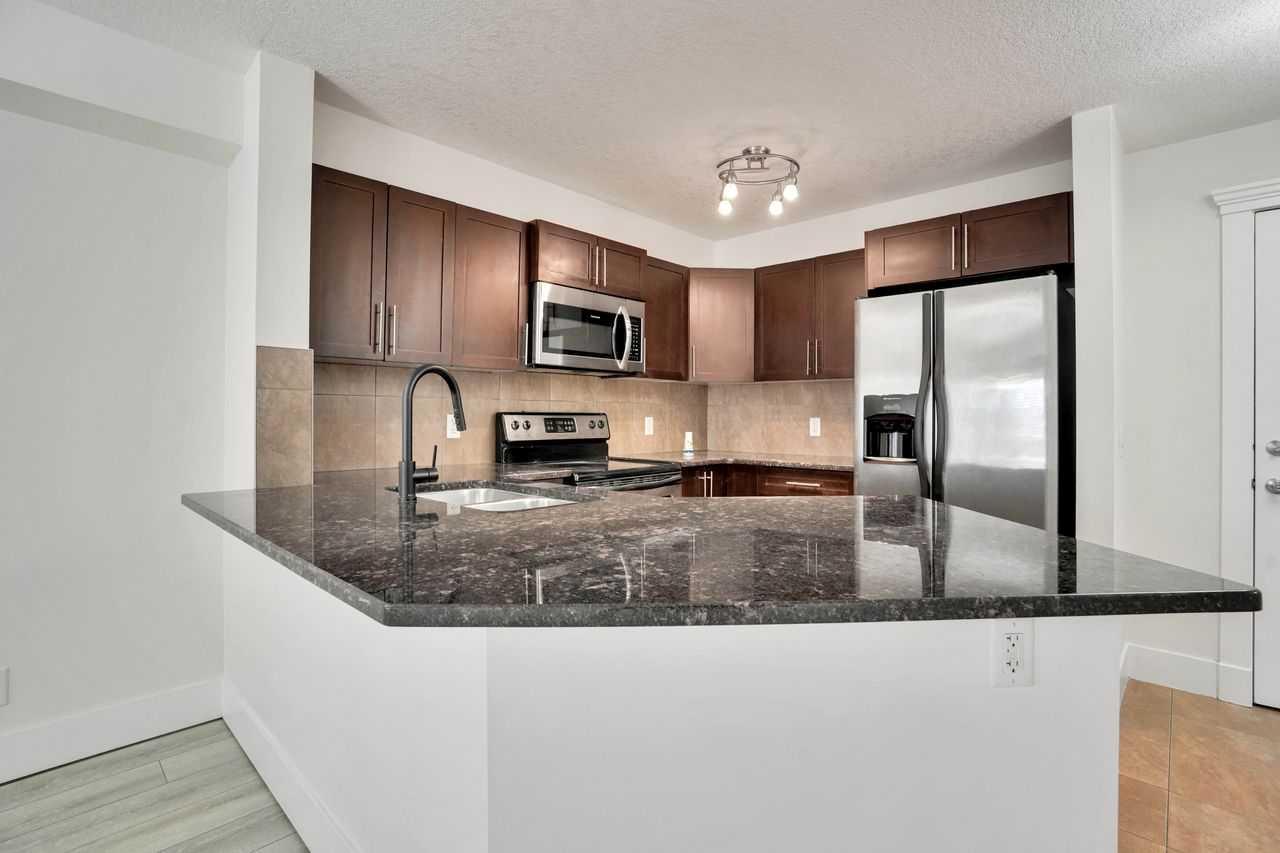 500 Rocky Vista Gardens Nw Unit 103, Calgary, AB T3G 0C3