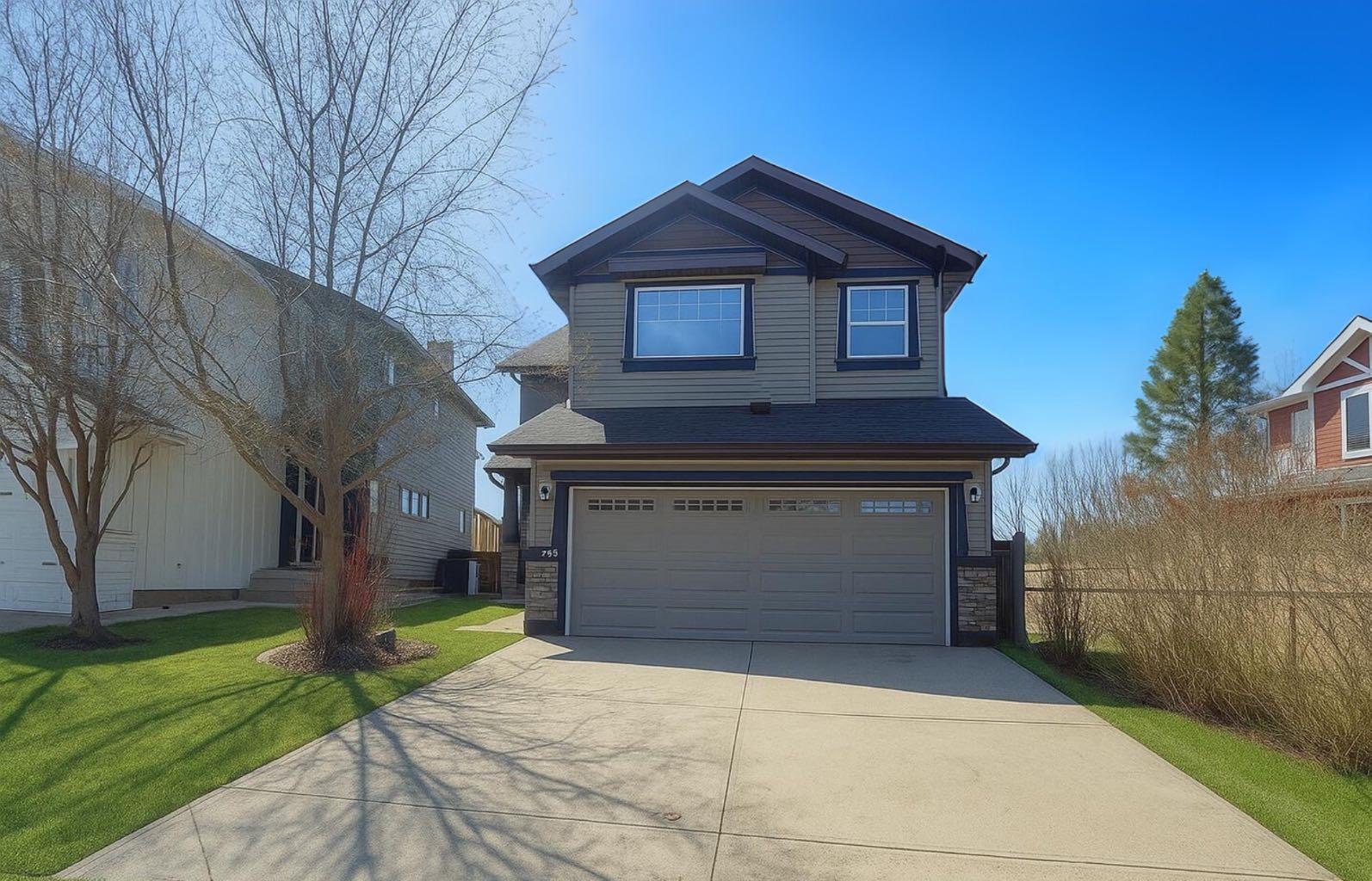 475 Chaparral Ridge Cir SE, Calgary, AB T2X 3Y1