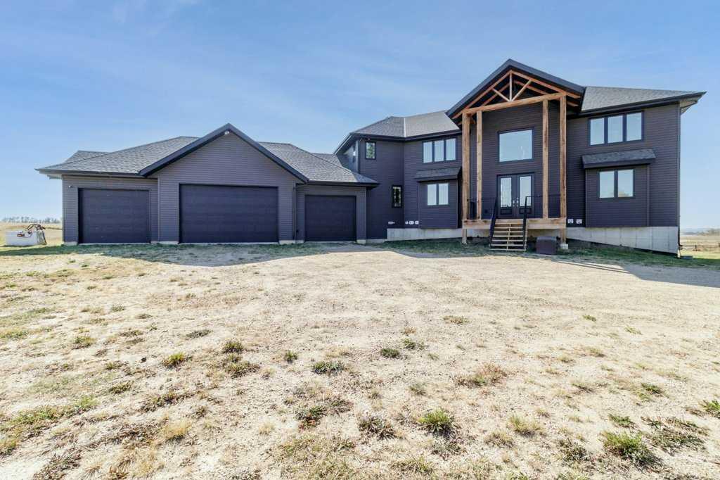28513 Township Road 374, Rural Red Deer County, AB T4N 5E4