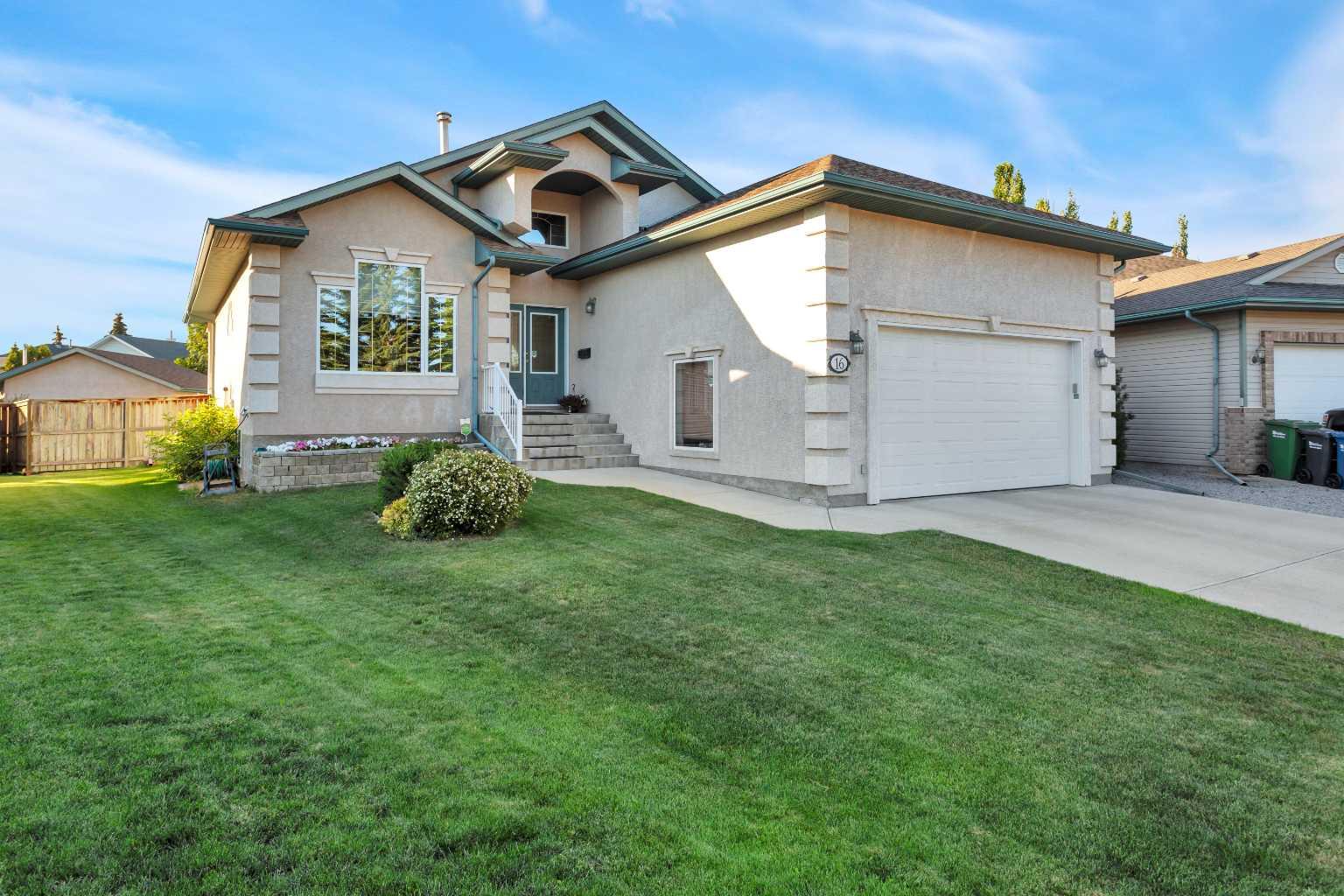 16 Ahlstrom Close, Red Deer, AB T4R 2T6