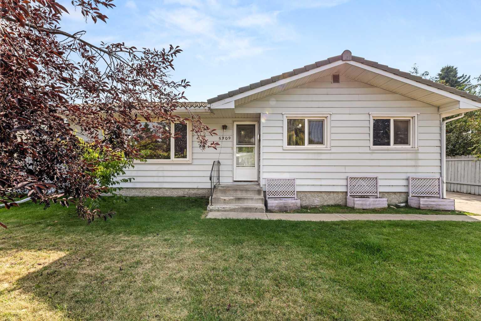 43 Street Unit 5309, Olds, AB T4H 1B6