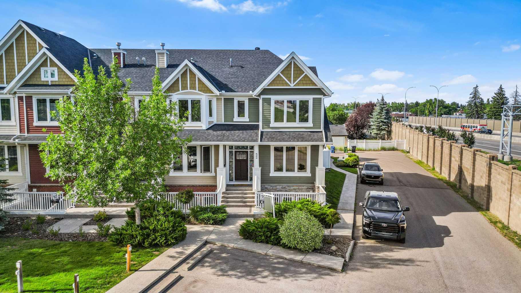 50 Mike Ralph Way SW, Calgary, AB T3E 0H8