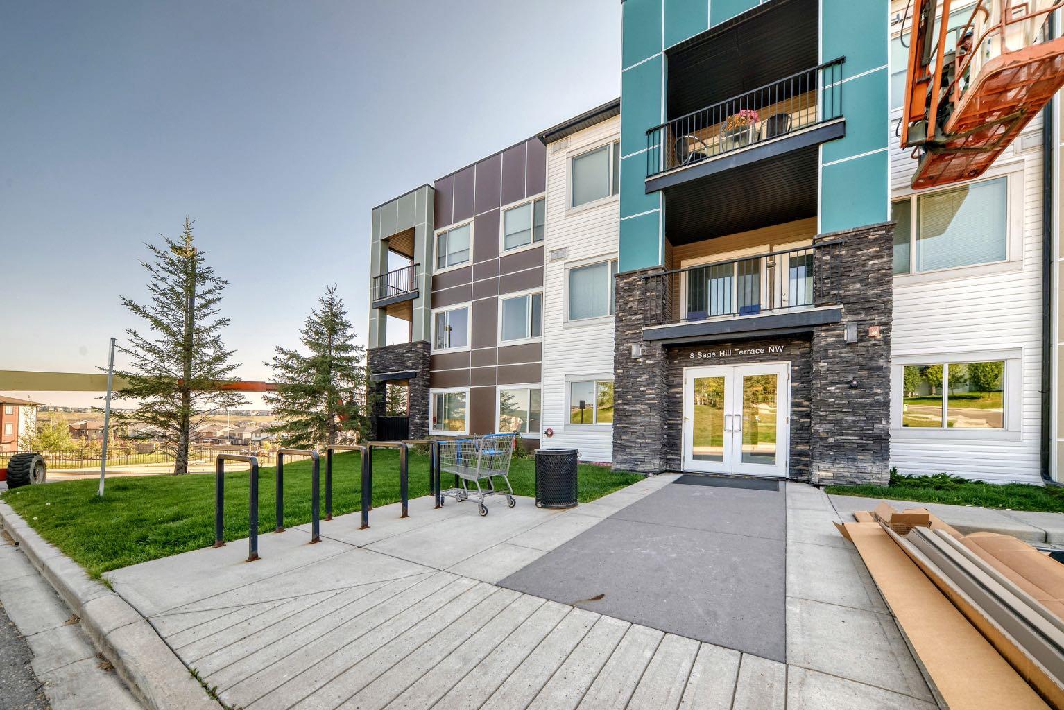 8 Sage Hill Terrace Nw Unit 2, Calgary, AB T3R 0W5