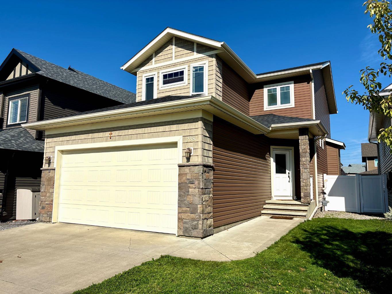 238 Viscount Dr SE, Red Deer, AB T4R 0M7