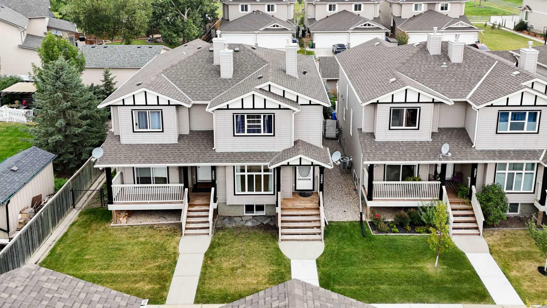 323 Sandford Pl NW, Langdon, AB T0J 1X2