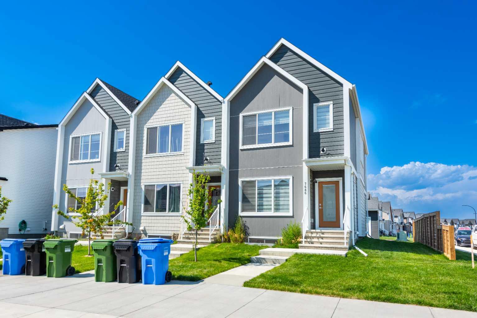 202 Avenue Se Unit 7686, Calgary, AB T3S 0H7