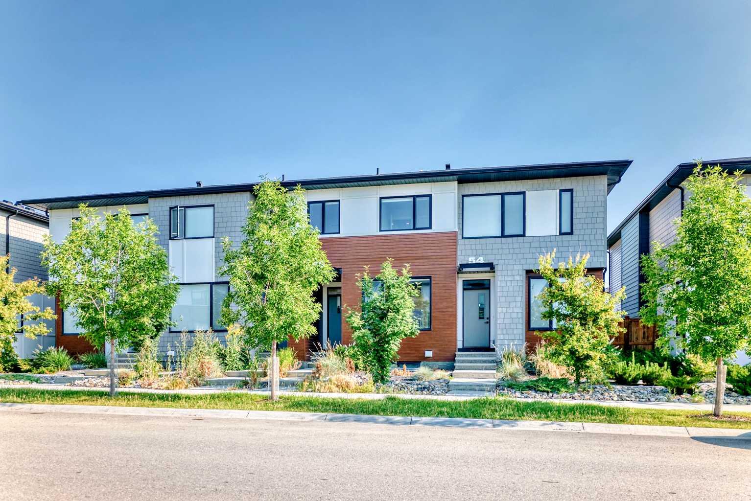 58 Homestead Blvd NE, Calgary, AB T3J 2H1