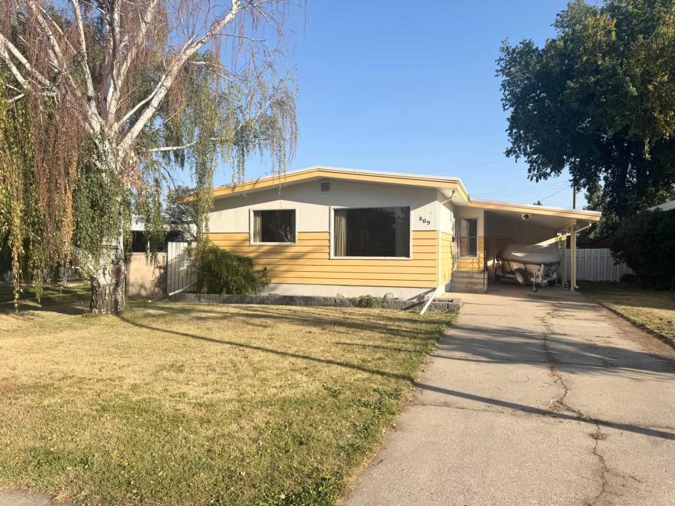 11 Avenue S Unit 809, Lethbridge, AB T1K 0H9