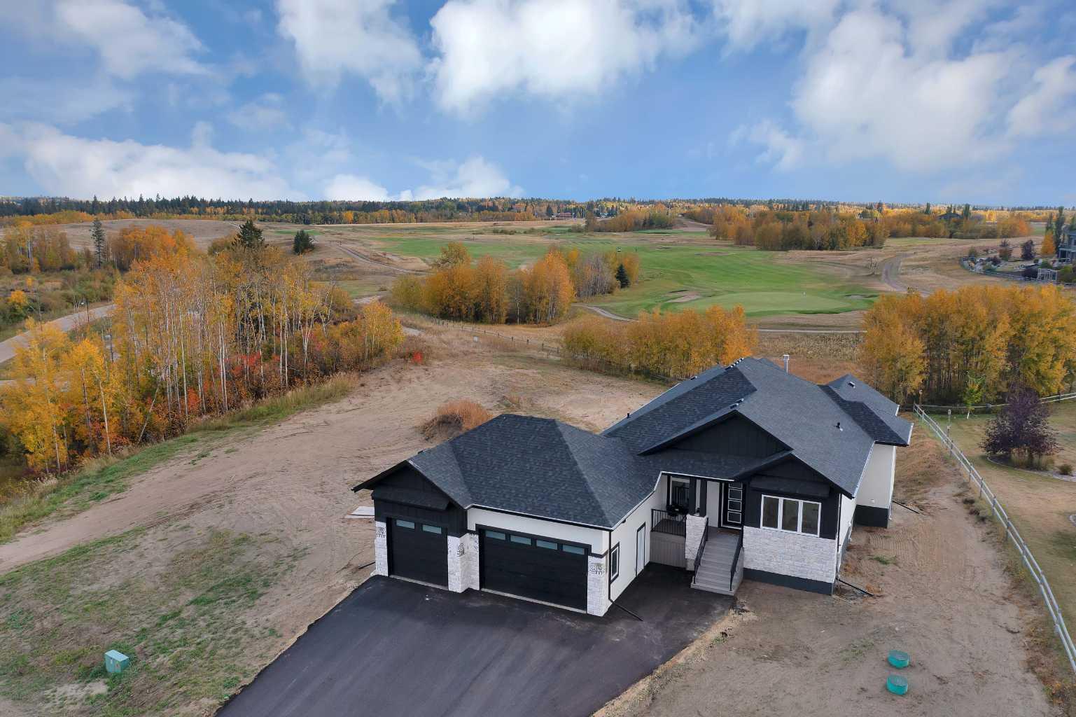 305 Wolf Run Dr, Rural Ponoka County, AB T4L 1X9