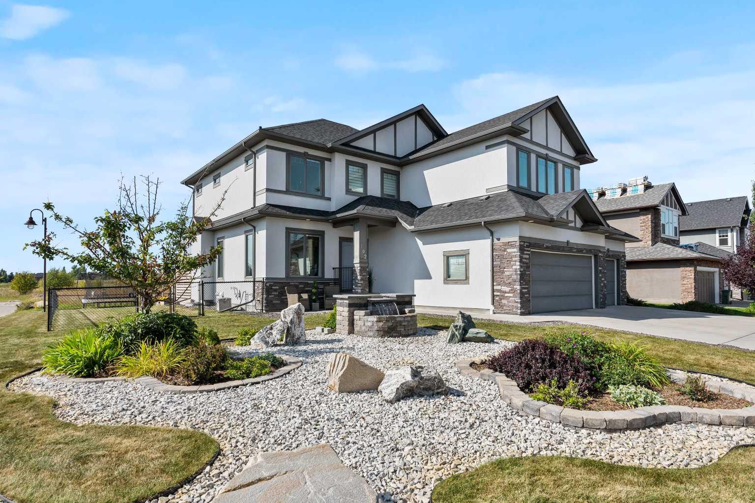 102 Ranch Rd, Okotoks, AB T1S 0K8