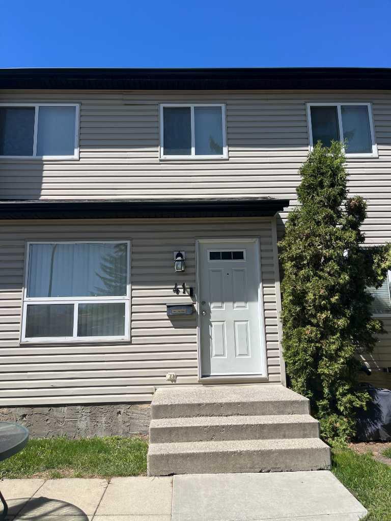 20 Alford Avenue Unit 41, Red Deer, AB T4R 1G8
