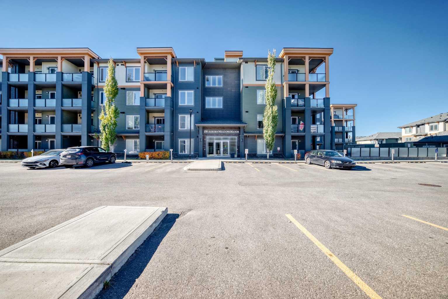 150 Auburn Meadows Manor Southeast #305, Calgary, AB T3M 2S6