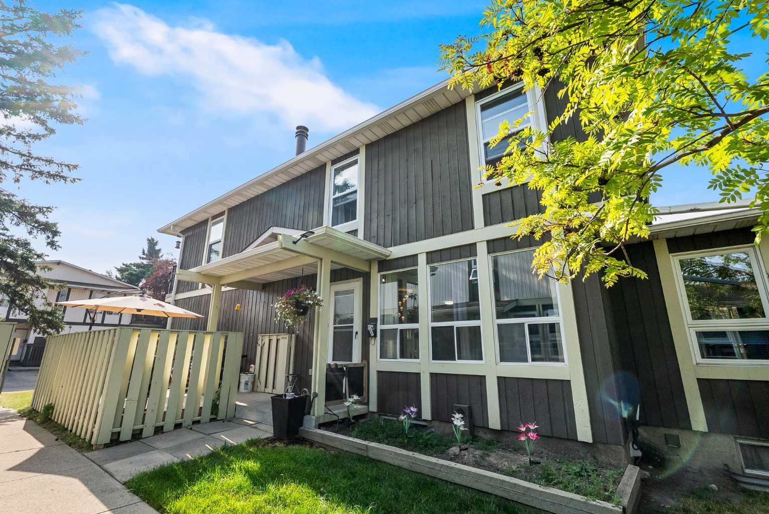 544 Blackhorn Road Ne Unit 302, Calgary, AB T2K 5J5