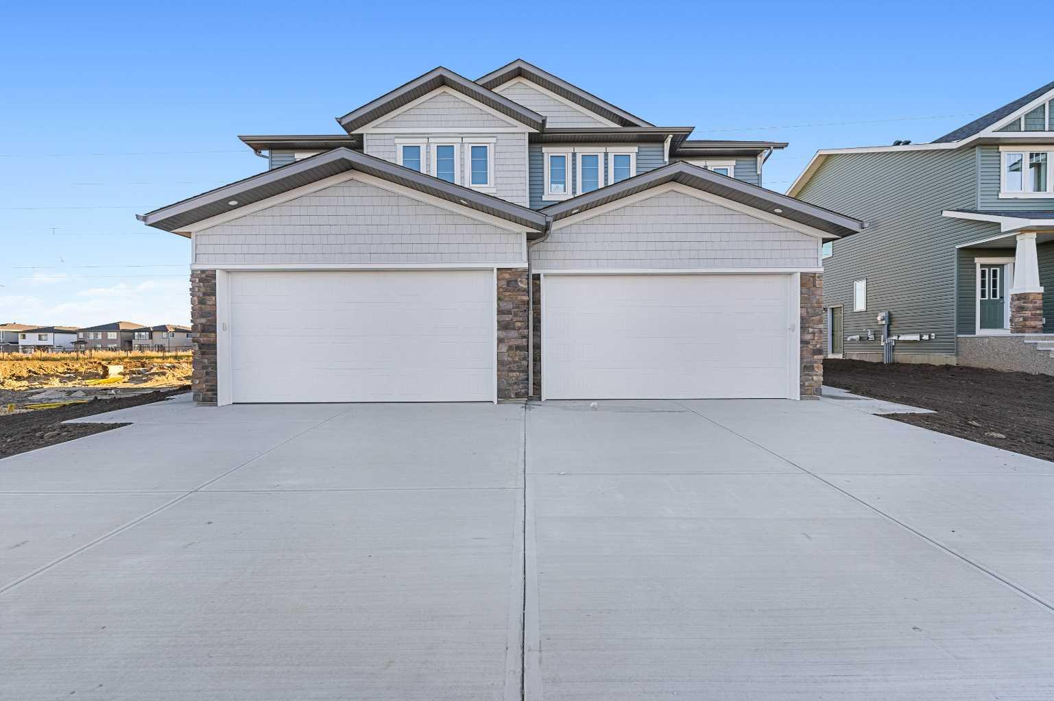 229 Dawson Wharf Rd, Chestermere, AB T1X 2W1