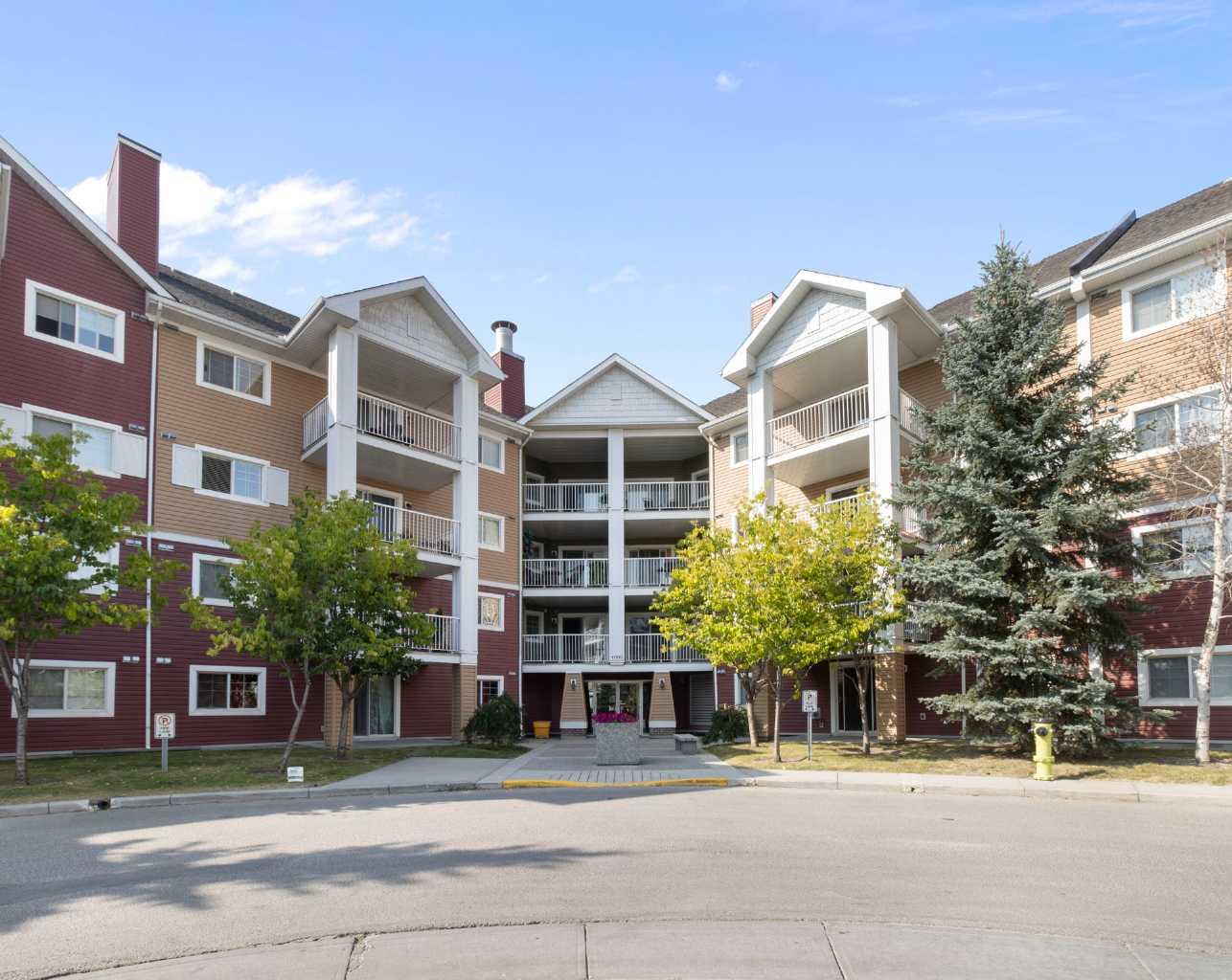 10 Prestwick Bay Se Unit 4104, Calgary, AB T2Z 0B4