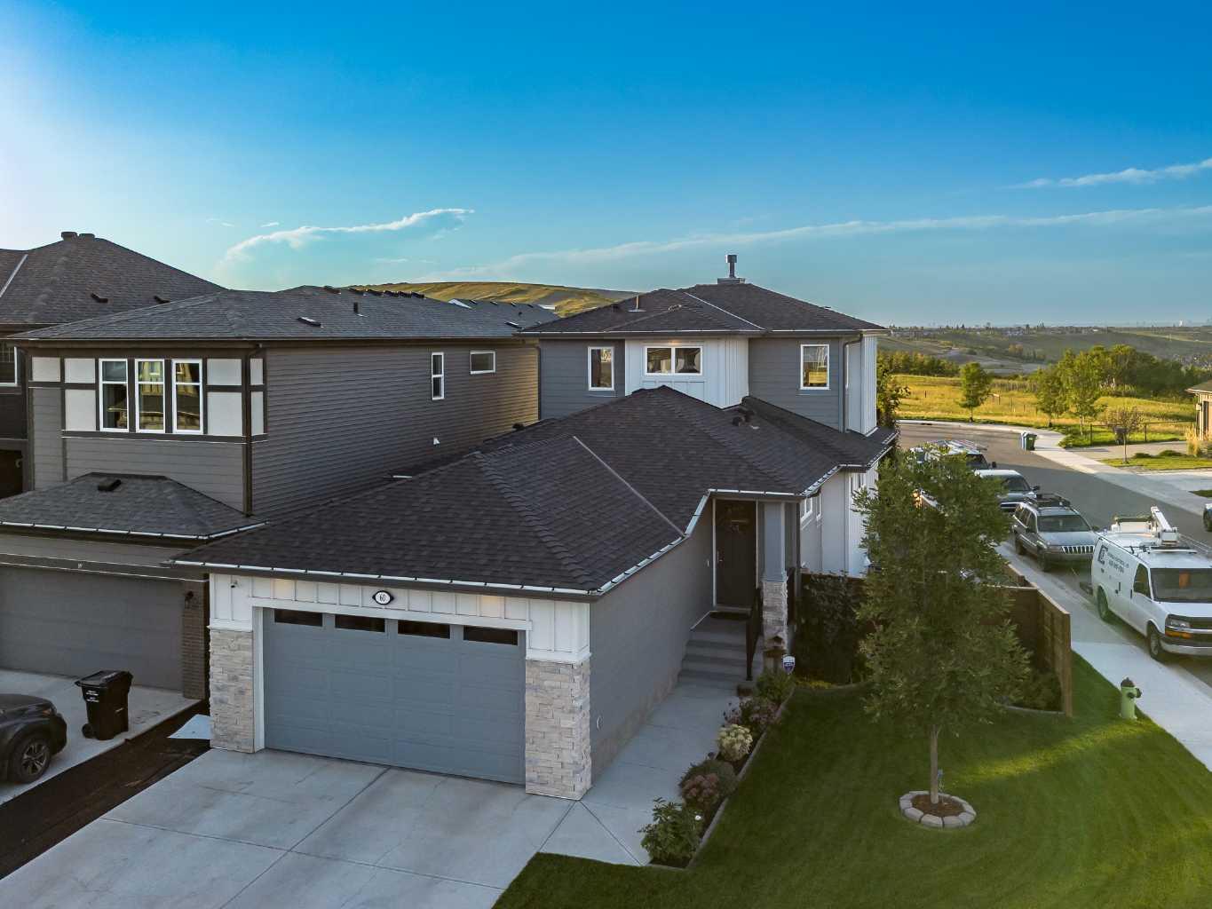 60 Walcrest Hl SE, Calgary, AB T2X 4V9