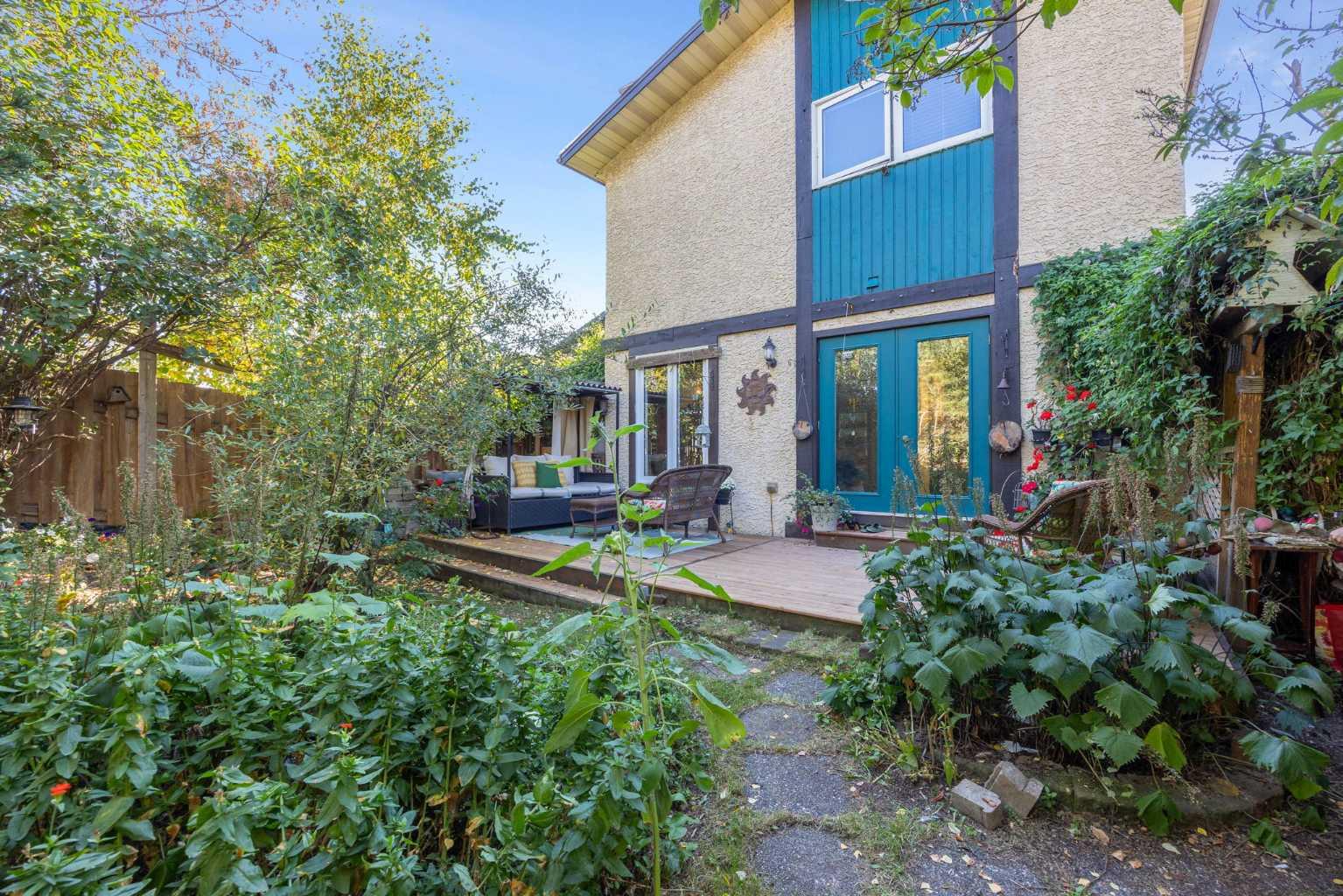 103 Garson Pl, Fort Mcmurray, AB T9J 1L1