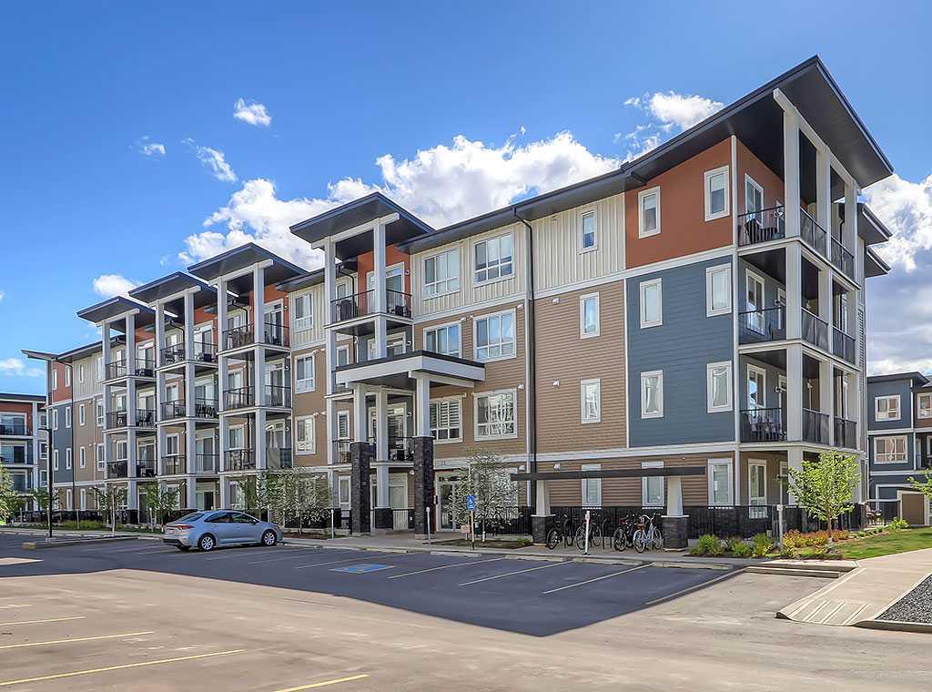 25 Walgrove Walk Se Unit 201, Calgary, AB T2X 5E2