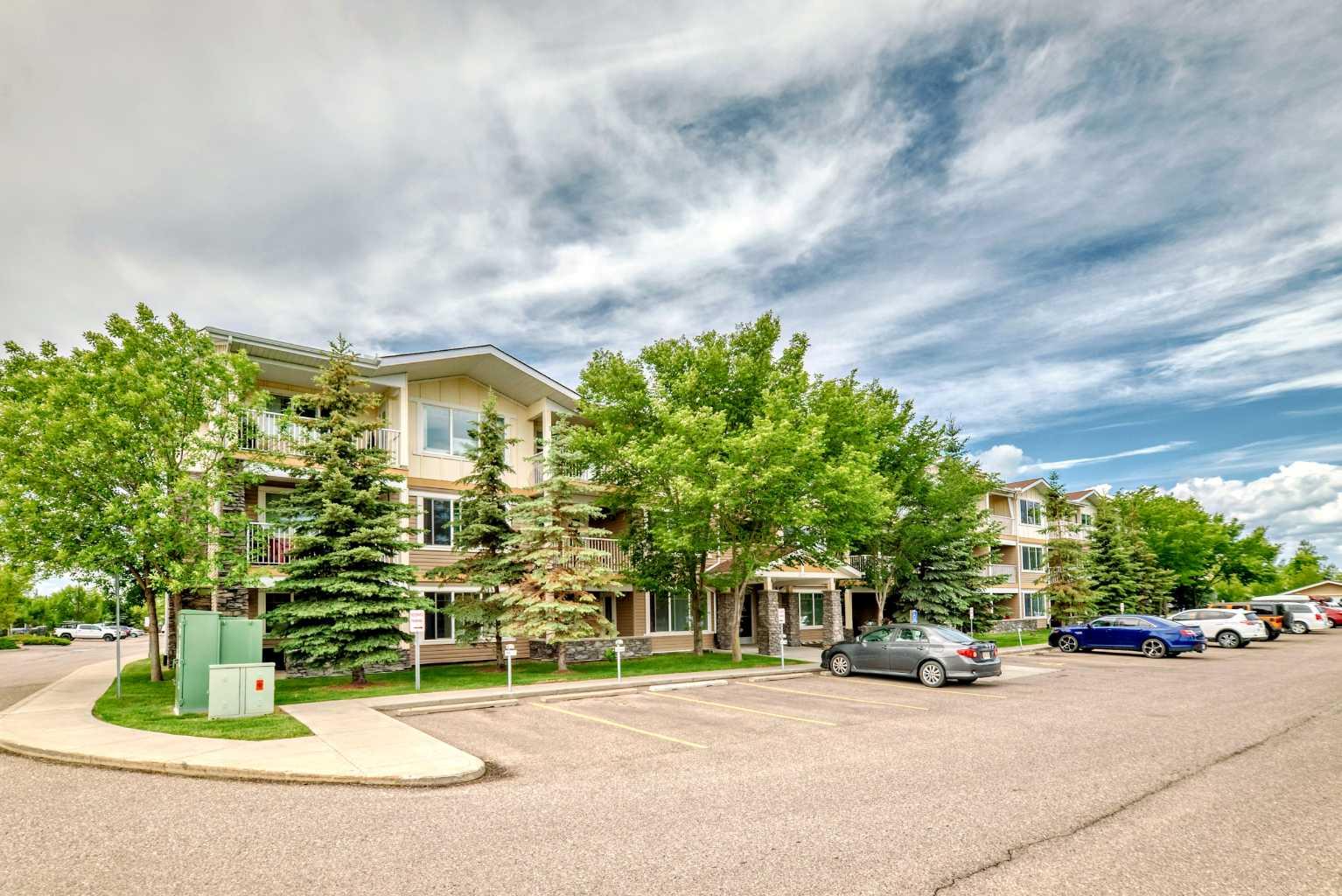 4 Kingsland Close Unit 1113, Airdrie, AB T4A 0J3