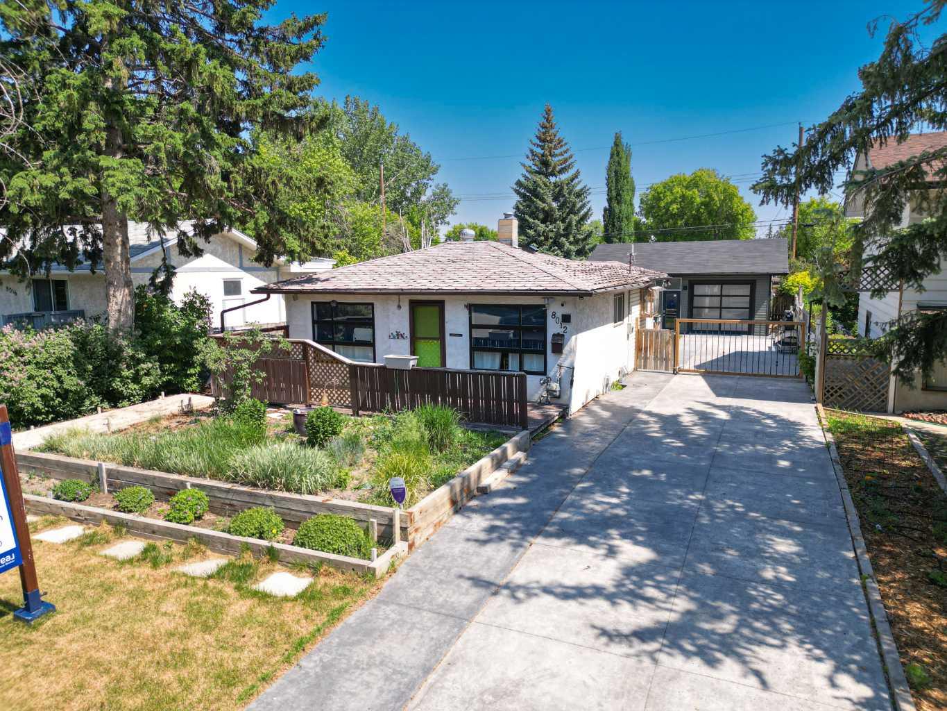 33 Avenue Nw Unit 8012, Calgary, AB T3B 1L7