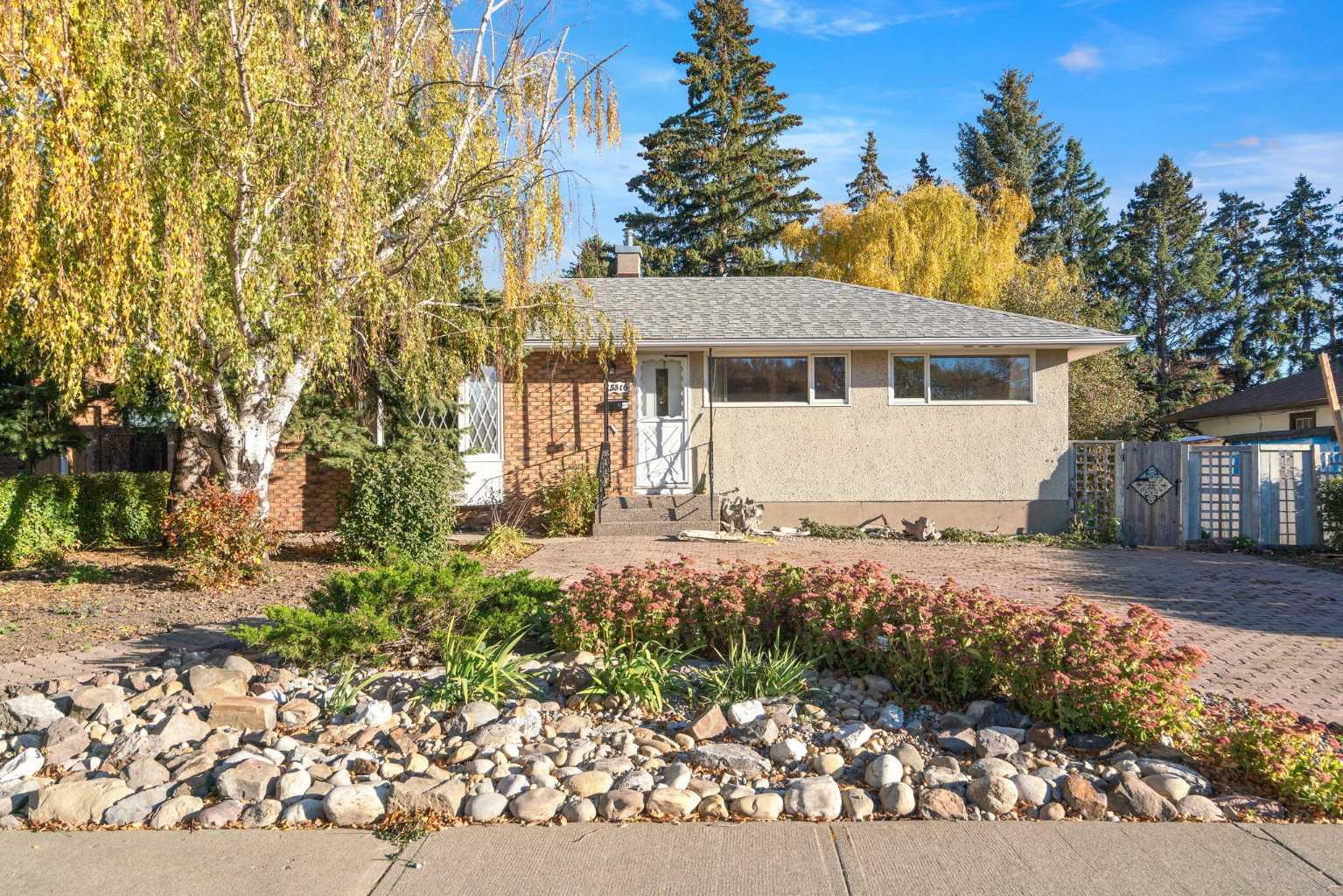 5316 Thorncliffe Dr NW, Calgary, AB T2K 2Z3