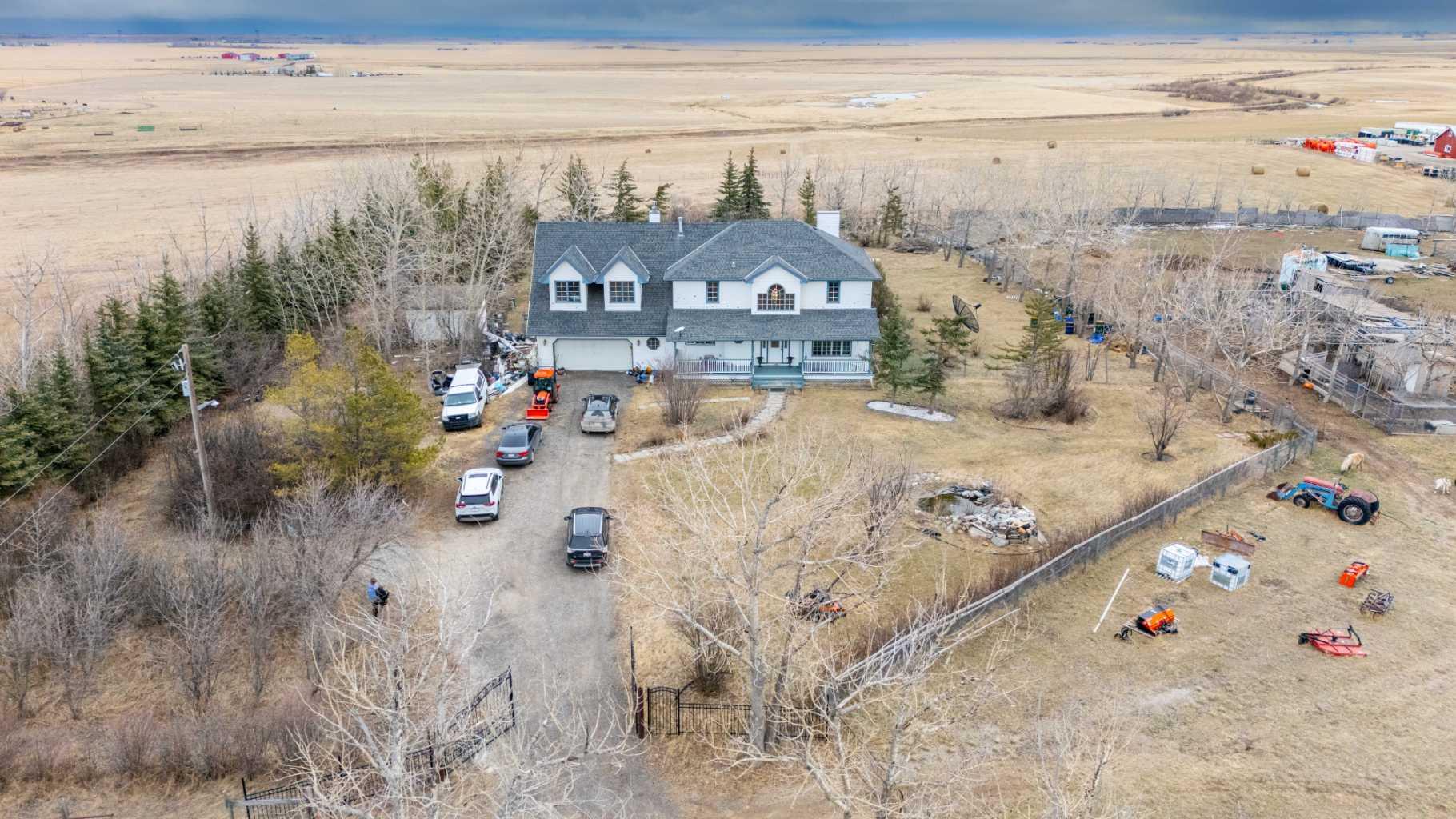 252182 Range Road 280, Rural Rocky View County, AB T1Z 0E3